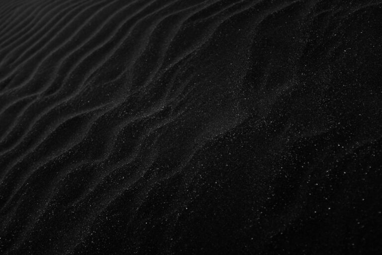 grey sand wave